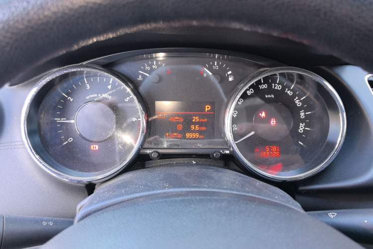 Used Peugeot 3008 2015 1.6THP Automatic Prestige Edition Instrument Cluster