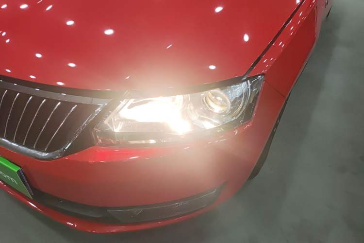 Used Skoda Rapid Spaceback 2014 1.4 TSI DSG Trend Edition