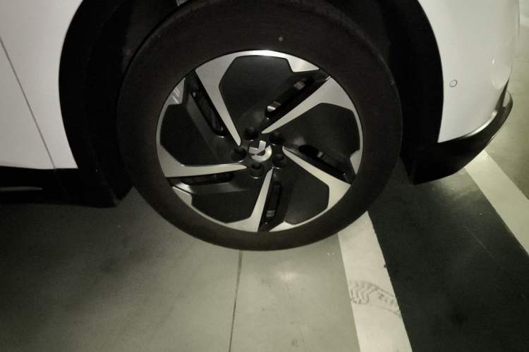 Used Nio ES6 2023 75 kWh
