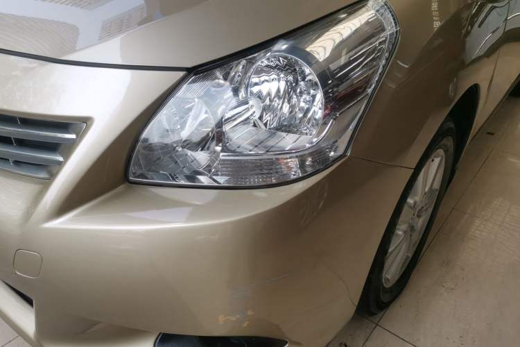 Used Toyota Verso 2014 Starlight 180E CVT Elite Edition