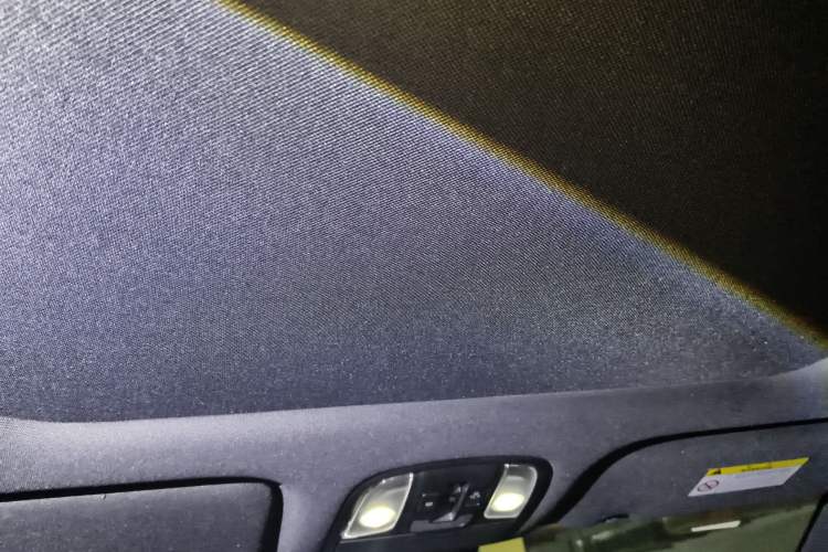 Used Kia KX7 2017 2.0T Automatic 4WD DLX 7-Seater
