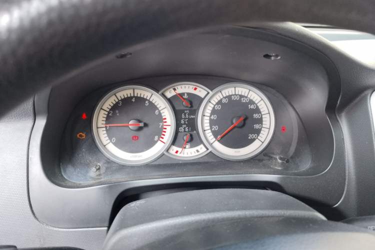 Used Suzuki Liana A6 2015 Hatchback 1.4L Manual Enjoyment Model
