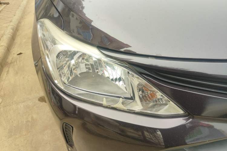 Used Toyota Vios 2017 1.5L CVT Innovation Edition Right Front Headlight