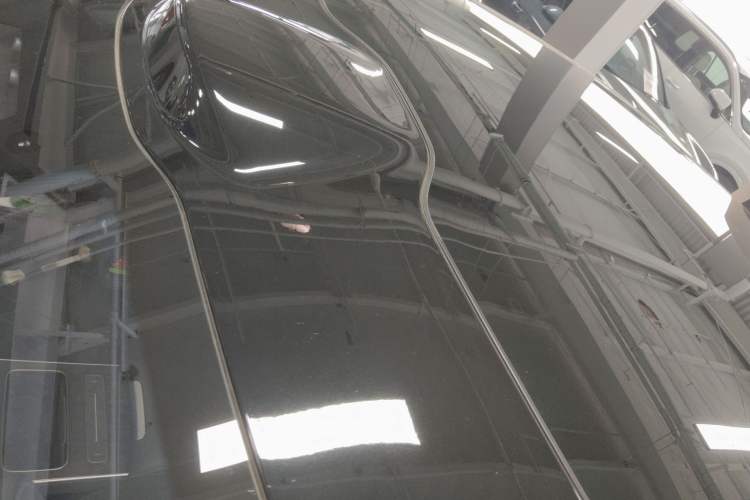 Used Nio ET9 2025 100kWh Signature Edition Roof