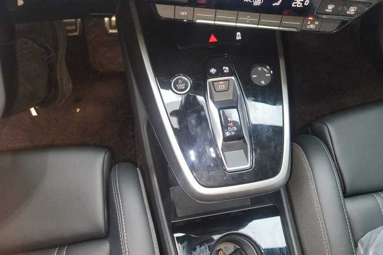 Used Audi Q4 e-tron 2023 40 e-tron Adventure Edition Gear Lever