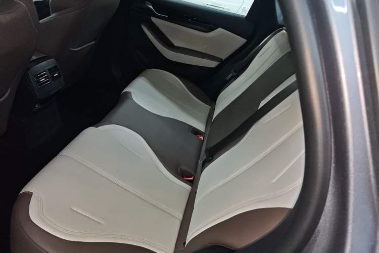 Used BYD Qin PLUS 2024 HONOR Edition DM-i 55KM Leading Model Left Rear Seat