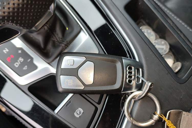 Used Audi A4L 2024 40 TFSI Luxury Dynamic Edition
