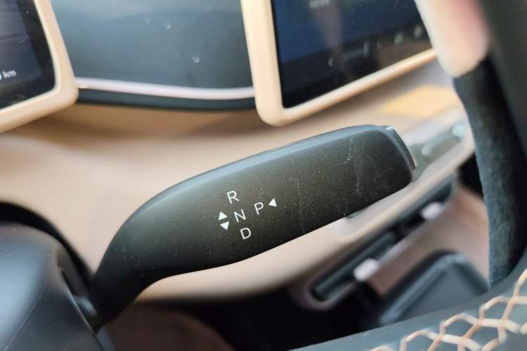 Used BYD Seagull 2025 Smart Drive Version 305 km Freedom Edition Gear Lever