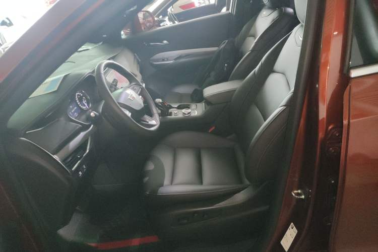 Used Cadillac XT4 2018 28T Two-Wheel Drive Leading Version Left Front Seat