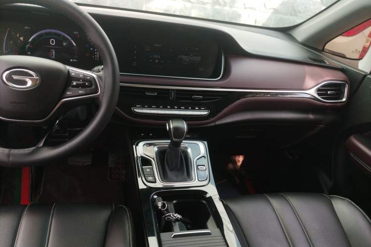 Used GAC Trumpchi M6 2023 PRO 270T DCT Luxury Edition Gear Lever