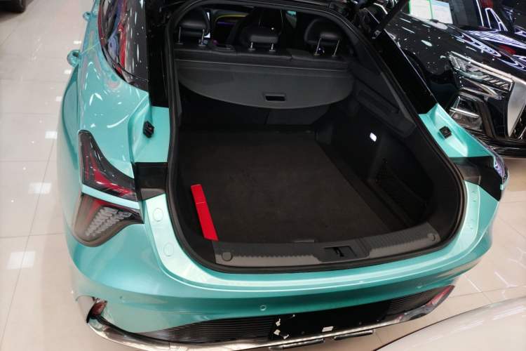 Used Hongqi H6 2023 2.0T ZhiZhen Edition
