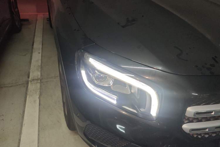 Used Mercedes-Benz GLB 2020 Facelift GLB 200 Fashion Edition Right Front Headlight