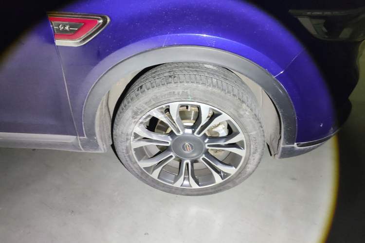 Used Hongqi HS5 2019 2.0T Smart Connect Flagship All-Wheel-Drive Version
