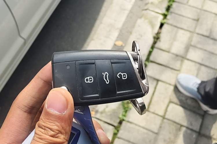 Used Volkswagen Bora 2021 280TSI DSG Elite Smart Connectivity Version Vehicle Key