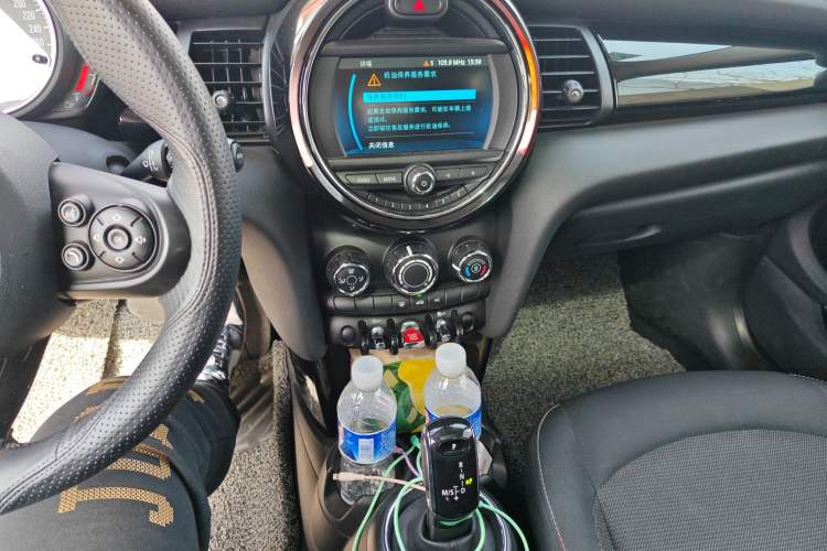 Used MINI 2019 1.5T ONE