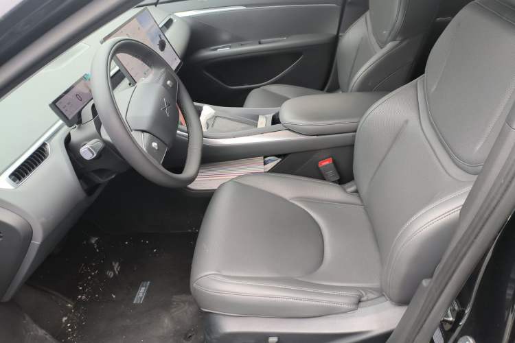 Used XPeng MONA M03 2024 620 with Ultra-Long Range
