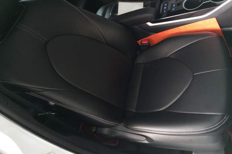 Used Toyota Crown Kluger 2021 2.5L HEV Four-Wheel Drive Elite Edition Right Front Seat