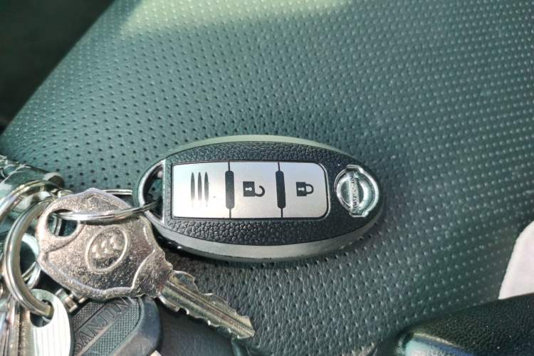 Used Nissan Terra 2020 2.5L XL Upper 4WD Automatic Four-Wheel Drive Luxury Edition
