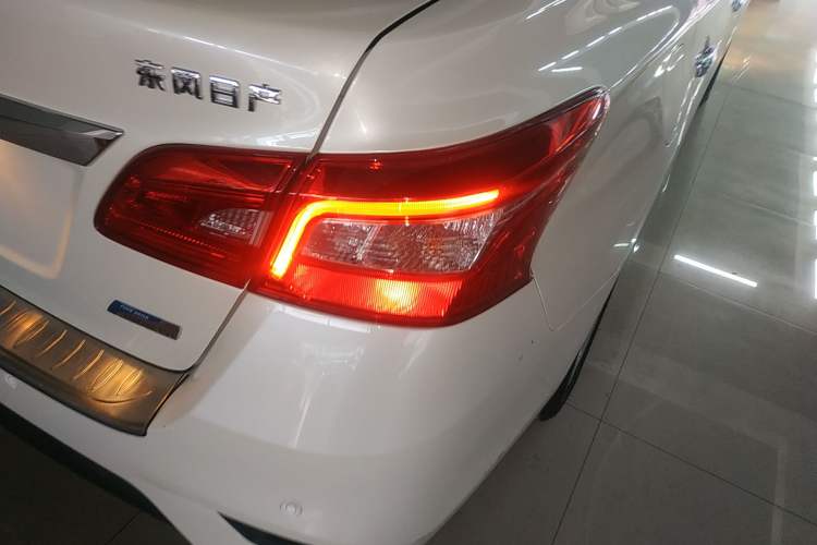 Used Nissan Sylphy 2019 1.6XV CVT Smart Connect Luxury Edition China VI Standard