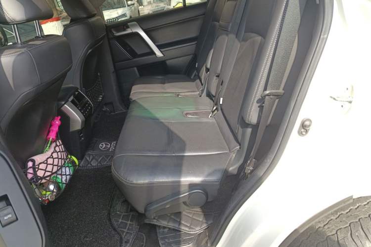 Used Toyota Prado 2018 3.5L Automatic TX-L with Rear-Mounted Spare Tire
