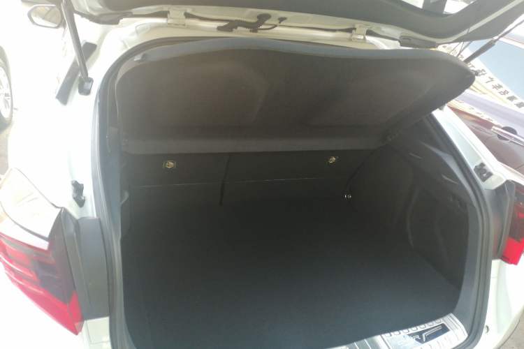 Used Toyota C-HR 2021 2.0L Luxury Edition
