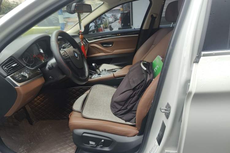 Used BMW 5 Series 2014 525Li Leading Model