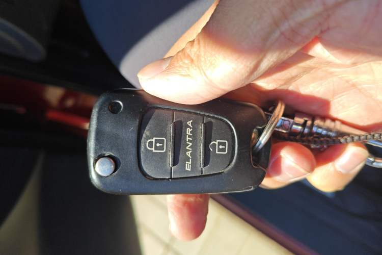 Used Hyundai Celesta 2011 1.6L Automatic Luxury Version
