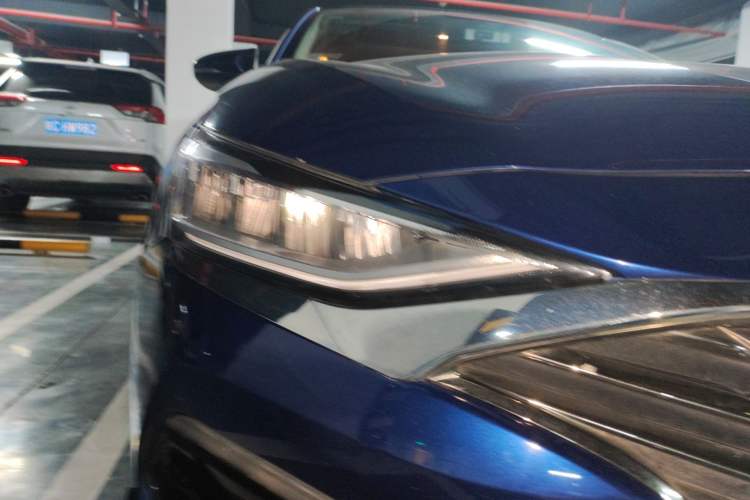 Used Hyundai Lafesta 2019 280TGDi Smart Speed Version China VI Standard Right Front Headlight