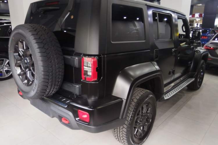 Used BAIC Off-Road BJ40 2023 2.0D Automatic Four-Wheel Drive Blade Hero Edition Adventurer Type
