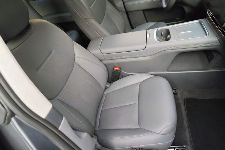 Used XPeng G6 2025 625 Long-Range Max Flagship Edition
