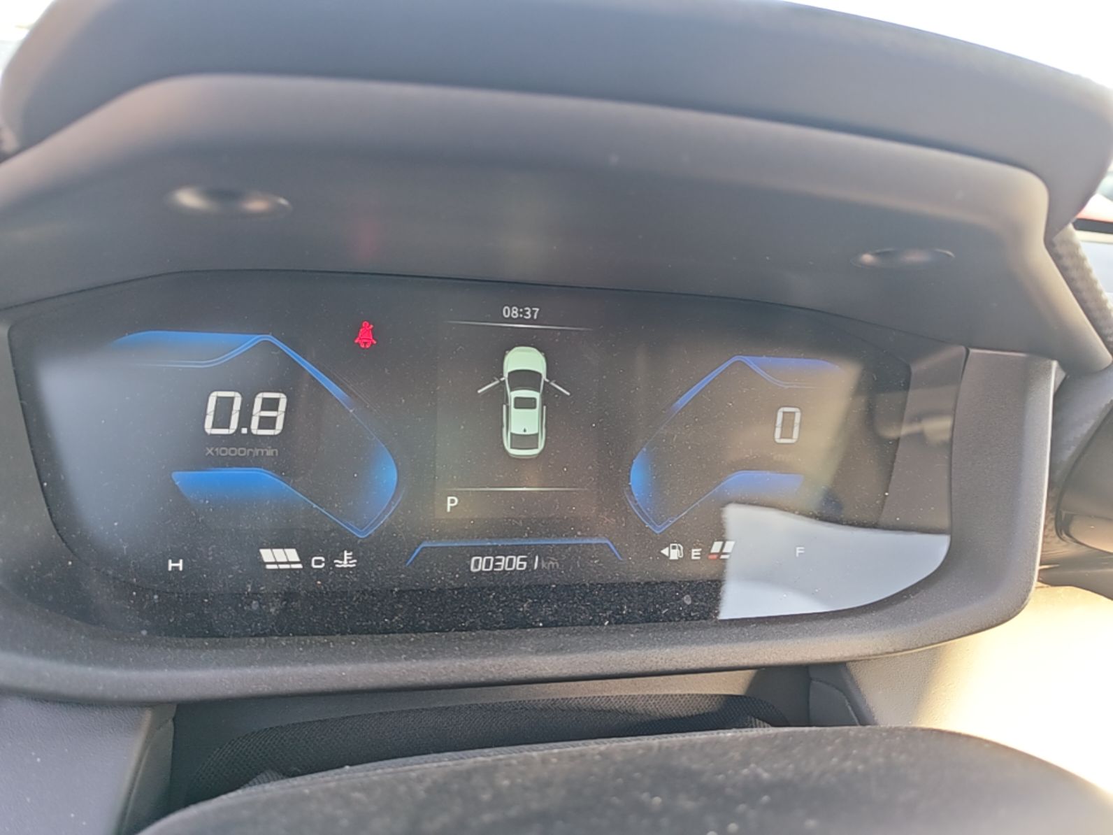 Dongfeng Aeolus Yixuan 2026 1.5L Automatic Luxury Edition — снимка 14