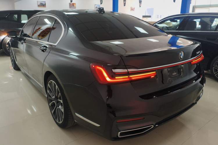 Used BMW 7 Series 2019 Restyled 740Li Leading Edition M Sport Package Exterior 2