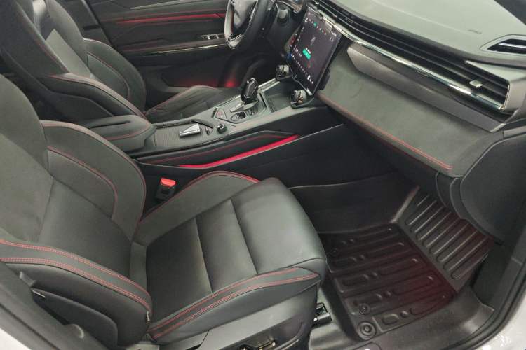 Used Lynk & Co 05 2022 2.0TD Four-Wheel Drive Dynamic Halo