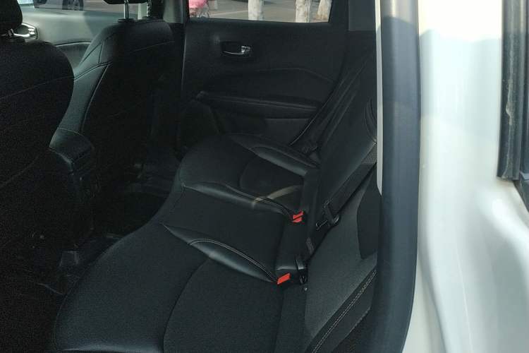 Used Jeep Compass 2017 200T Automatic Enjoyment Version