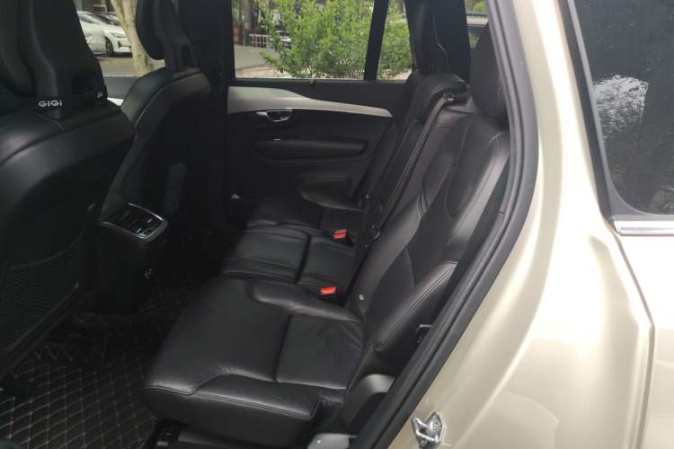 Used Volvo XC90 2018 T6 Zhiyi Edition 7-Seater
