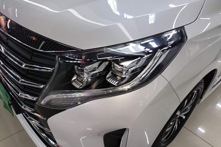 Used GAC Trumpchi M8 2024 Lingxiu Series 390T Deluxe Edition