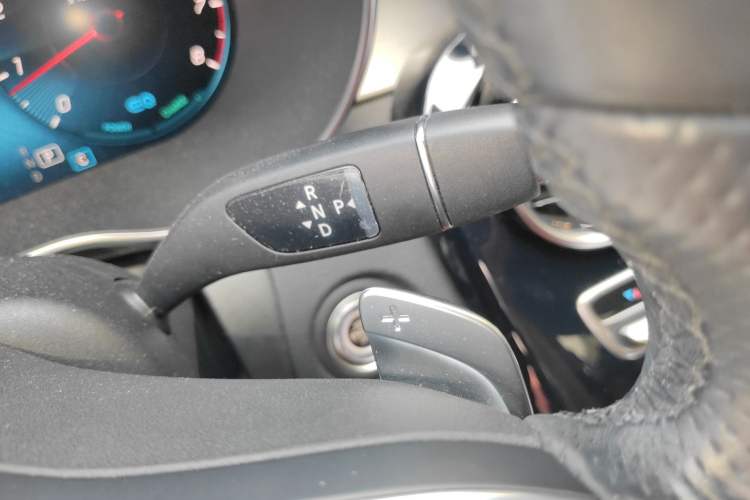 Used Mercedes-Benz C-Class 2020 C 260 Sport Edition Gear Lever