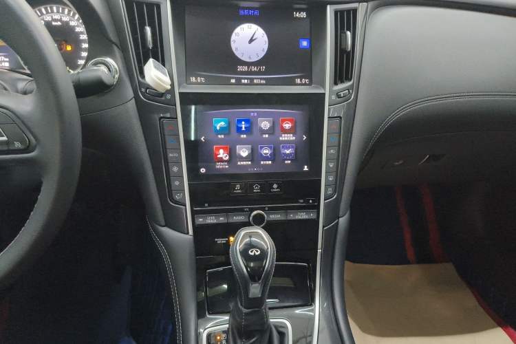 Used Infiniti Q50L 2018 2.0T Comfort Edition China VI Standard Audio And AC Panel