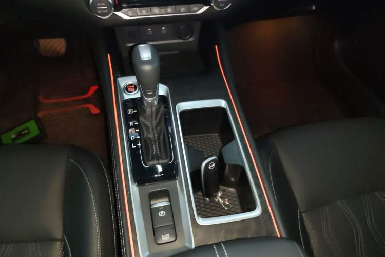 Used Nissan Teana 2022 2.0L XL-Upr Enjoyment Edition Gear Lever
