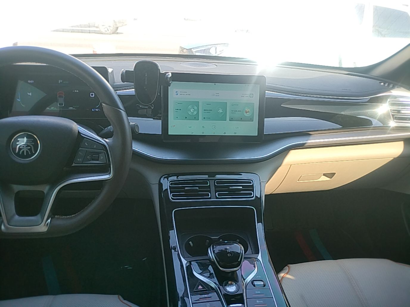 BYD Qin PLUS 2023 Champion Edition EV 420KM Leading Model — снимка 15