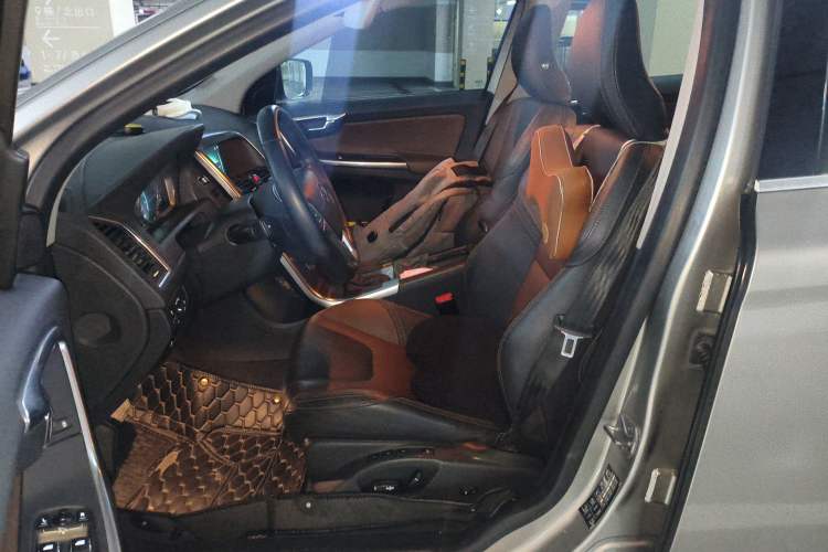 Used Volvo XC60 2016 T5 AWD Zhiyuan Edition