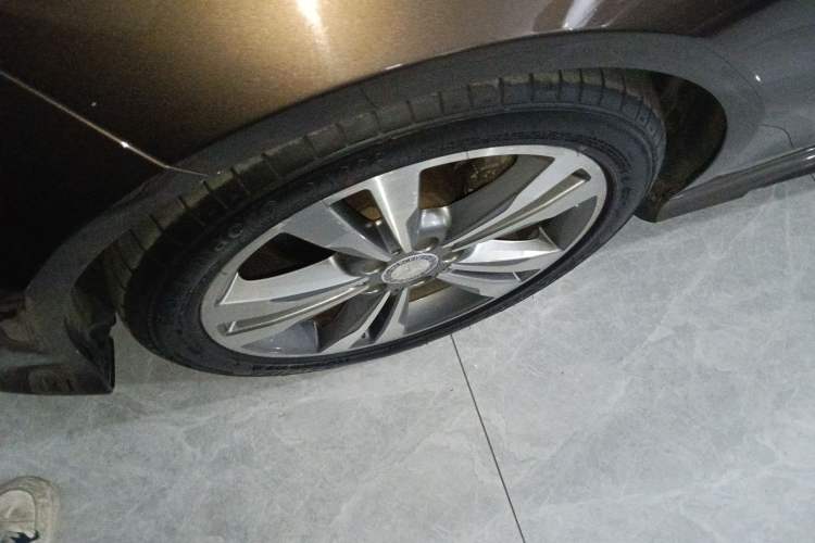 Used Mercedes-Benz E-Class 2014 Restyled E 260 L Sport Edition