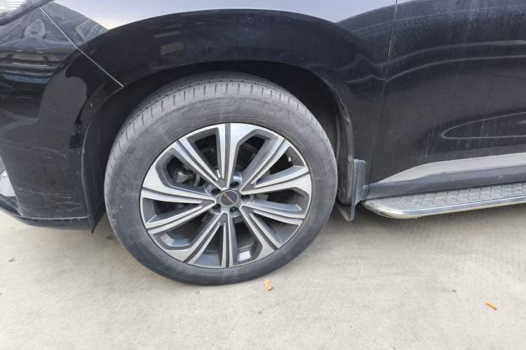 Used EXEED Lanyue 2023 400T Two-Wheel Drive Starry Edition 7-Seater
