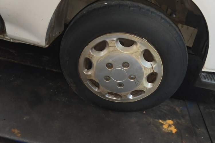 Used Jinbei Hiace 2014 2.0L 5th Generation Kuaiyunwang Business Version 4G19
