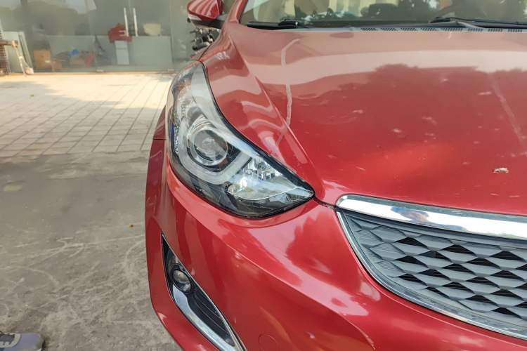 Used Hyundai Elantra (5th Generation / Langdong) 2016 1.6L Automatic Prestige Model
