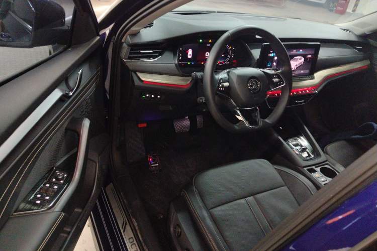 Used Skoda Octavia 2021 PRO TSI280 DSG Prestige Edition
