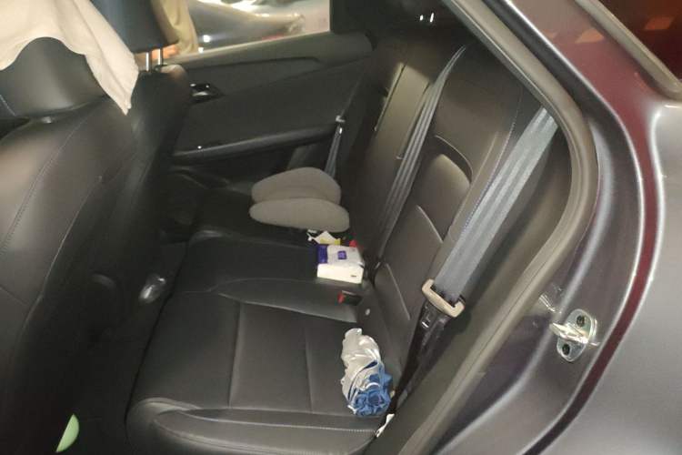 Used MG 4 EV 2023 415 km Range Sea-Faring Champion Edition