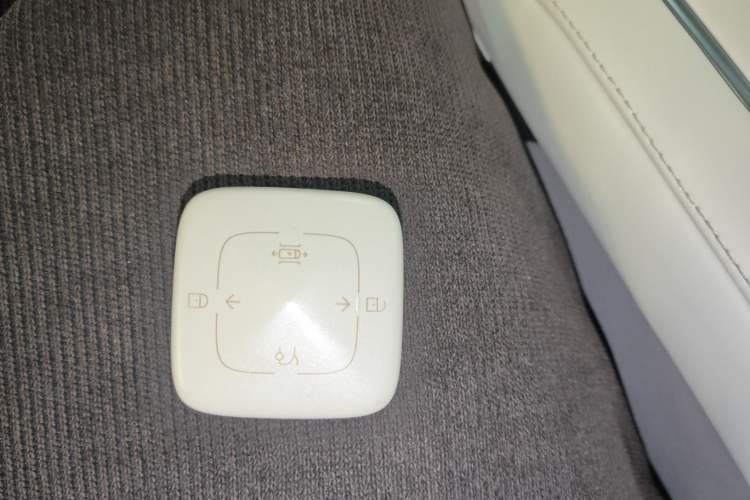 Used Zeekr 7X 2025 100kWh Long-Range All-Wheel Drive Intelligent Driving Version