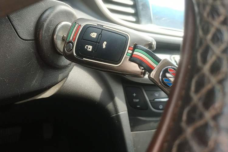 Used Buick GT 2019 18T Automatic Connected Elite Model China V Standard Vehicle Key