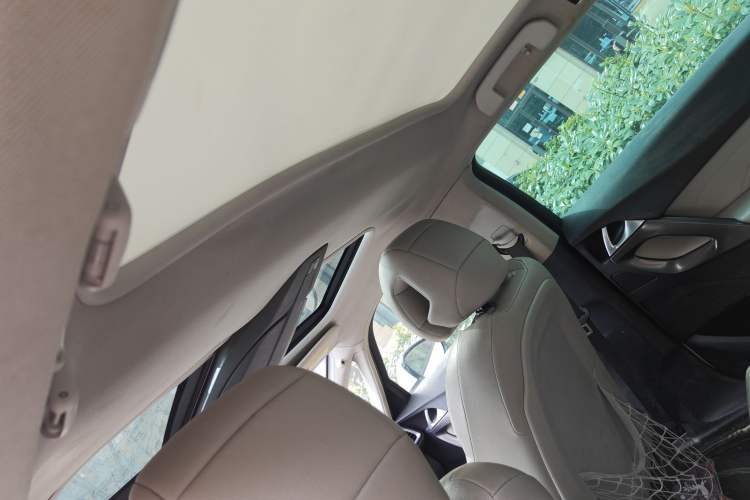 Used DS 5 2013 1.6T Elegant Edition THP200
